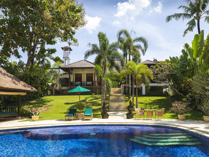 Villa Mako
